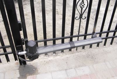 Автоматика для распашных ворот