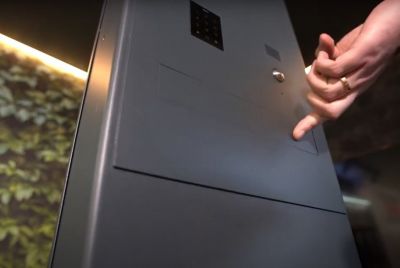 современное ограждение для дома закрытого типа